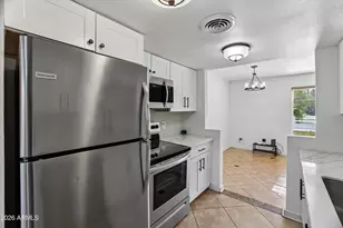 7126 N 19th Ave, Phoenix, AZ 85021 - Photo 13