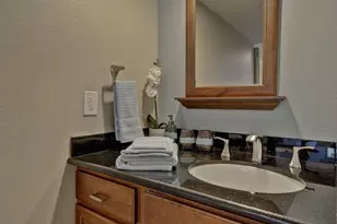 10410 N Cave Creek Rd, Phoenix, AZ 85020 - Photo 25