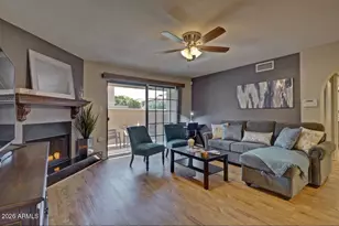 10410 N Cave Creek Rd, Phoenix, AZ 85020 - Photo 7