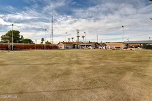 10619 W Coggins Dr, Sun City, AZ 85351 - Photo 25