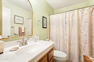 1117 W Laurel Ave, Gilbert, AZ 85233 - Photo 9