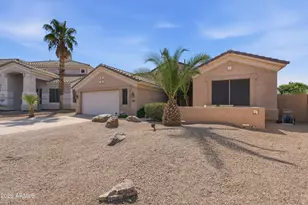 1607 W Nighthawk Way, Phoenix, AZ 85045 - Photo 1
