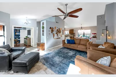 4834 E Mossman Road, Phoenix, AZ 85054 - Photo 7