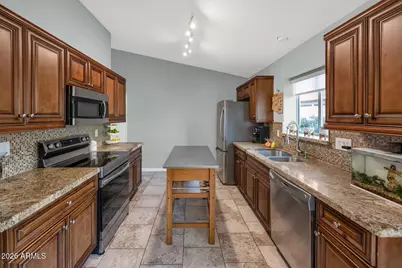 4834 E Mossman Road, Phoenix, AZ 85054 - Photo 15