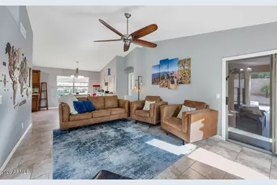 4834 E Mossman Road, Phoenix, AZ 85054 - Photo 9