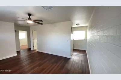 1411 E Sierra Street #Apt 2, Phoenix, AZ 85020 - Photo 3