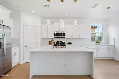 12956 N 94th Avenue, Peoria, AZ 85381 - Photo 3