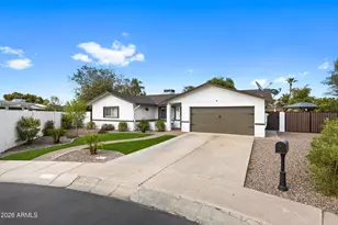 253 S Monterey St, Gilbert, AZ 85233 - Photo 3
