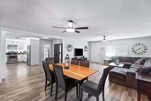 253 S Monterey St, Gilbert, AZ 85233 - Photo 23