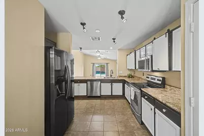 737 S 167th Drive, Goodyear, AZ 85338 - Photo 7