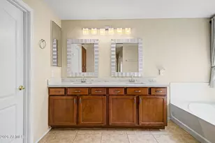 17648 W Marshall Ln, Surprise, AZ 85388 - Photo 25