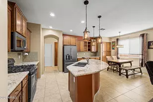17648 W Marshall Ln, Surprise, AZ 85388 - Photo 15