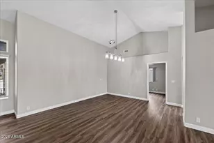 18918 N 88th Dr, Peoria, AZ 85382 - Photo 11