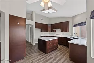 18918 N 88th Dr, Peoria, AZ 85382 - Photo 15