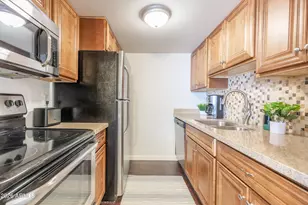 3416 N 44th St, Phoenix, AZ 85018 - Photo 7