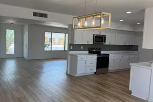 9742 W Alabama Ave, Sun City, AZ 85351 - Photo 5