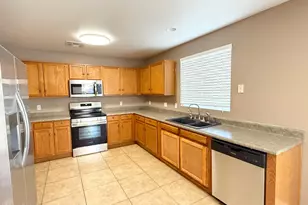 11810 W Sunnyside Dr, El Mirage, AZ 85335 - Photo 9