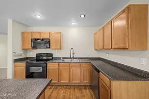 45693 W Barbara Ln, Maricopa, AZ 85139 - Photo 19
