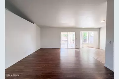 10701 W Campbell Avenue, Phoenix, AZ 85037 - Photo 9