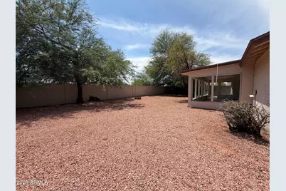 10701 W Campbell Avenue, Phoenix, AZ 85037 - Photo 31