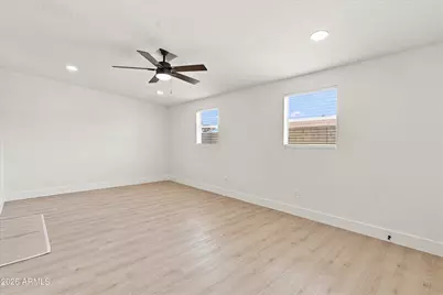 7945 W Greer Avenue, Peoria, AZ 85345 - Photo 13
