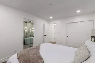 8401 E San Miguel Ave, Scottsdale, AZ 85250 - Photo 11