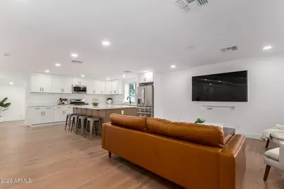8401 E San Miguel Avenue, Scottsdale, AZ 85250 - Photo 3