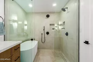 8401 E San Miguel Ave, Scottsdale, AZ 85250 - Photo 15