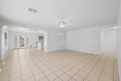454 W Cotton Lane, Gilbert, AZ 85233 - Photo 5
