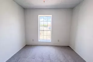 615 W Montoya Ln, Phoenix, AZ 85027 - Photo 11