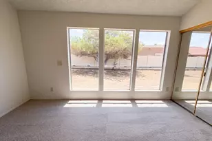 615 W Montoya Ln, Phoenix, AZ 85027 - Photo 15