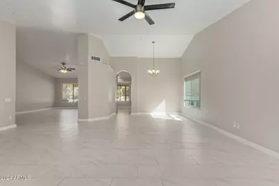 9138 E Davenport Drive, Scottsdale, AZ 85260 - Photo 5