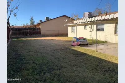 2301 W Hayward Avenue, Phoenix, AZ 85021 - Photo 39
