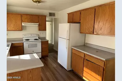 2301 W Hayward Avenue, Phoenix, AZ 85021 - Photo 43