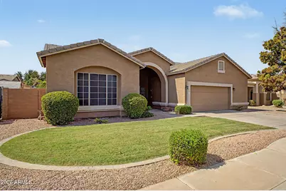245 E Smoke Tree Road, Gilbert, AZ 85296 - Photo 1
