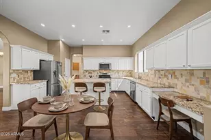 245 E Smoke Tree Rd, Gilbert, AZ 85296 - Photo 3