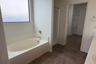 1541 W St Kateri Dr, Phoenix, AZ 85041 - Photo 11