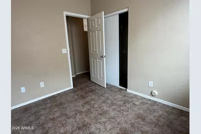 1541 W Saint Kateri Drive, Phoenix, AZ 85041 - Photo 5