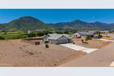 10118 S Vaquero Lane, Hereford, AZ 85615 - Photo 41