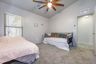 10118 S Vaquero Ln, Hereford, AZ 85615 - Photo 27