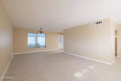 12208 N Pebble Beach Drive, Sun City, AZ 85351 - Photo 3