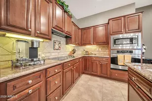 28827 N 127th Ave, Peoria, AZ 85383 - Photo 7