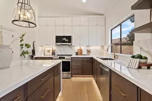 1511 E Sunrise Way, Gilbert, AZ 85296 - Photo 11
