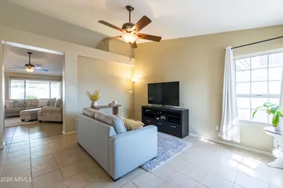 22527 N 74th Avenue, Glendale, AZ 85310 - Photo 9