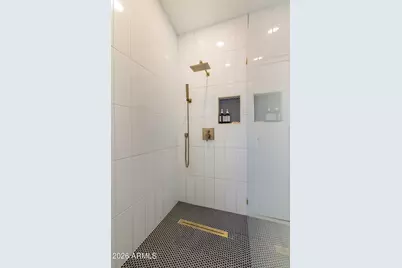 22527 N 74th Avenue, Glendale, AZ 85310 - Photo 13