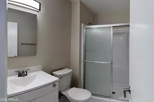 10021 N 47th Dr, Glendale, AZ 85302 - Photo 9