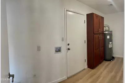 10021 N 47th Drive, Glendale, AZ 85302 - Photo 13