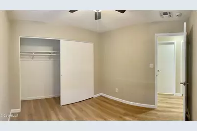 10021 N 47th Drive, Glendale, AZ 85302 - Photo 11