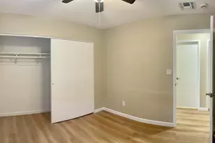 10021 N 47th Dr, Glendale, AZ 85302 - Photo 11