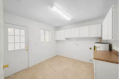 13750 S Calumet Road, Arizona City, AZ 85123 - Photo 21
